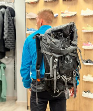 Vezměte na záda batůžek a vyražte na pořádný výlet ✈️⛰️ Široký výběr najdete u nás na prodejně a na e-shopu. #yosport...