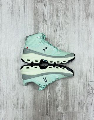 Ať je léto nebo zima, v botě @on je vždycky prima. 💪🏼 #yosport #havirov #on #sport